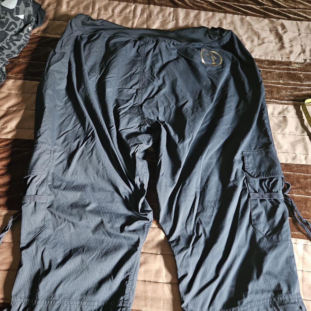 Zumba Fitness Black Capri Pants